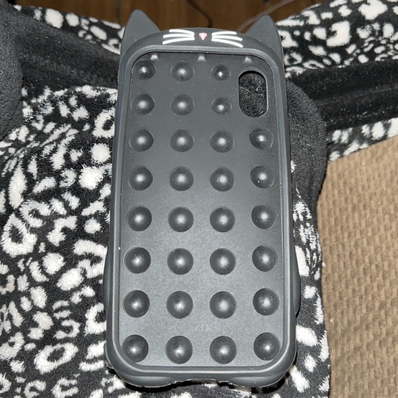 Black Kitty Pop Fidget IPhone X/XS Case - Picture 2 of 2